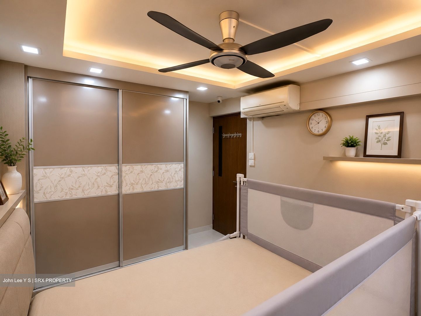 Blk 241 Jurong East Street 24 (Jurong East), HDB 3 Rooms #589787131